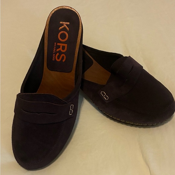 KORS Michael Kors Purple Suede Mules/Clogs - Picture 5 of 7